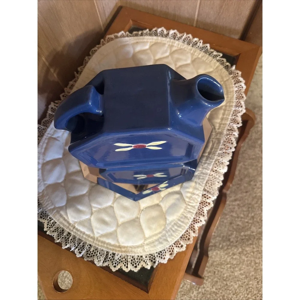RARE VINTAGE COORS POTTERY‎ Blue ROSEBUD PITCHER Beautiful Blue